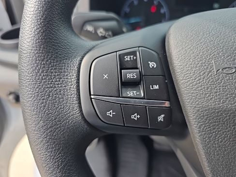 New 2025 Ford Transit 250 148 Medium Roof image 31