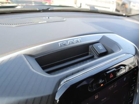 New 2026 RAM 1500 4x4 Crew Cab image 21