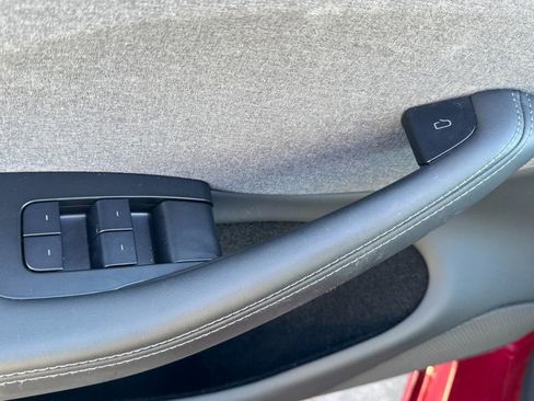 Used 2024 Tesla Model 3 image 14