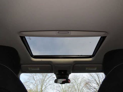 Certified 2023 Honda Accord EX image 21