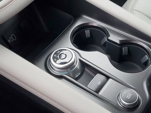 New 2026 Ford Explorer Active image 24