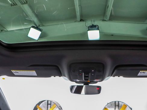 Used 2022 Audi Q3 2.0T Premium Plus w/ Premium Plus Package image 21