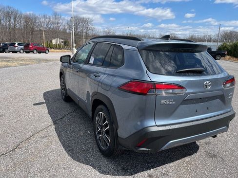 Certified 2026 Toyota Corolla Cross XLE w/ Convenience Package image 4