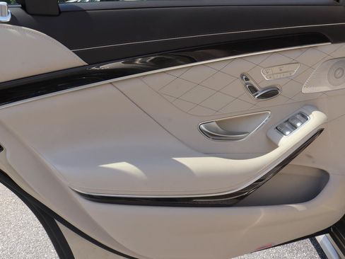 Used 2020 Mercedes-Benz S 560 Sedan image 11