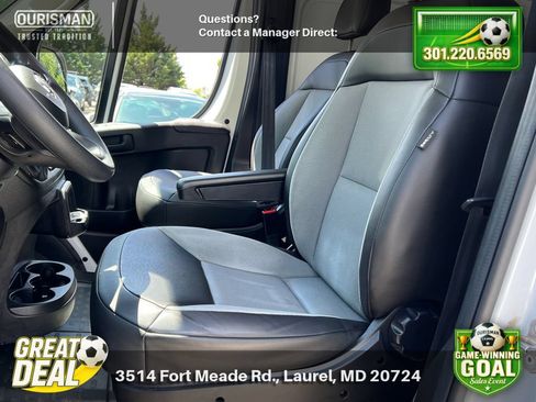 Used 2024 RAM ProMaster 2500 w/ Convenience Group FWD image 6