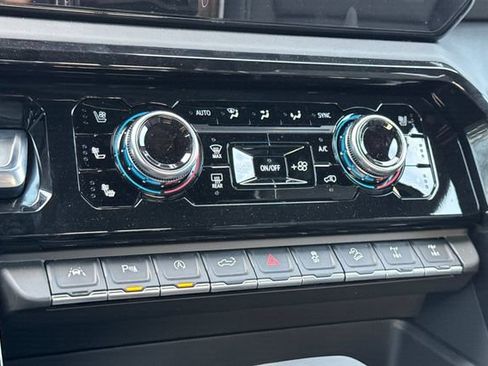 New 2026 GMC Sierra 1500 AT4X image 19