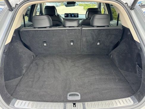Used 2025 Genesis GV70 2.5T AWD/4WD image 5
