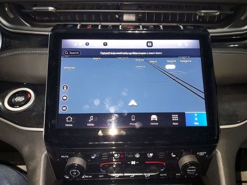 New 2024 Jeep Grand Cherokee Trailhawk AWD/4WD image 24