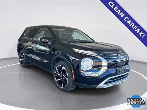 Used 2024 Mitsubishi Outlander SE image 49