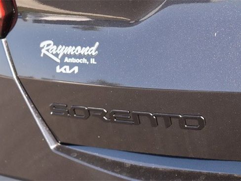 New 2025 Kia Sorento SX Prestige w/ Olive Brown Leather Package image 19