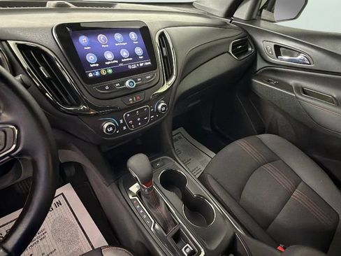 Certified 2024 Chevrolet Equinox RS FWD image 19