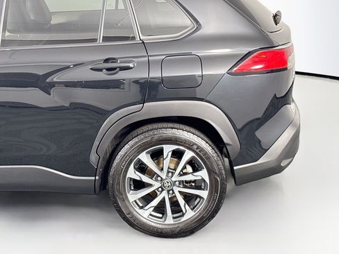 Used 2022 Toyota Corolla Cross XLE w/ Convenience Package AWD/4WD image 49