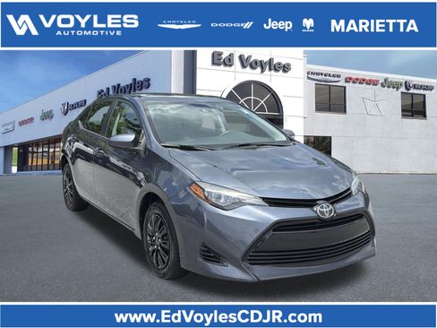 Used 2018 Toyota Corolla L FWD image 1