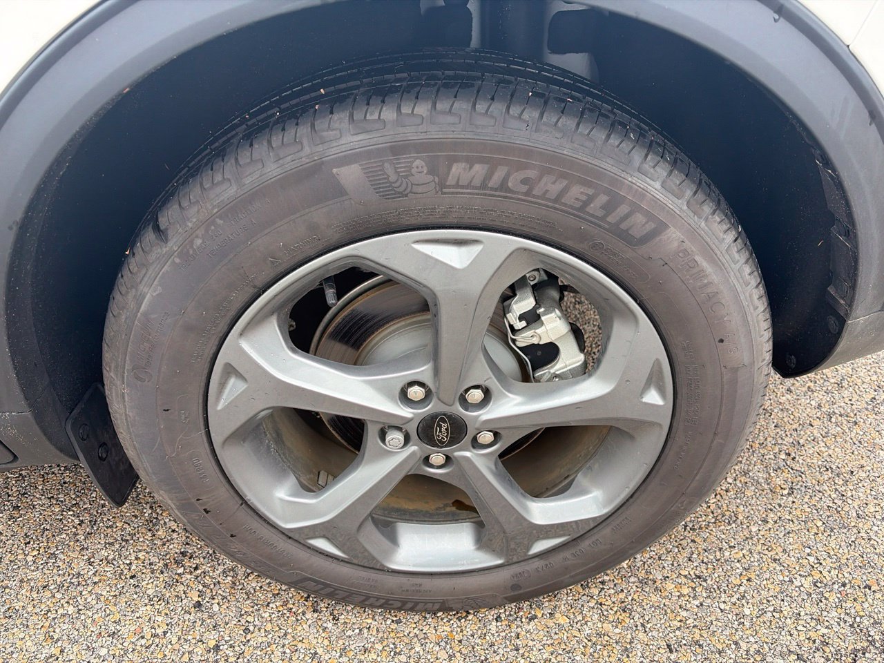 Used 2025 Ford Escape ST-Line w/ Tech Pack #1 FWD image 14