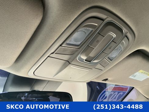 Used 2020 Hyundai Santa Fe SE FWD image 26