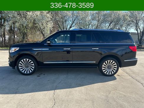 Used 2019 Lincoln Navigator L Reserve w/ Cargo Package image 2