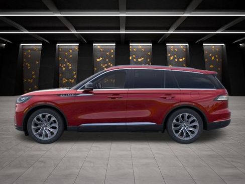 New 2026 Lincoln Aviator Reserve image 3