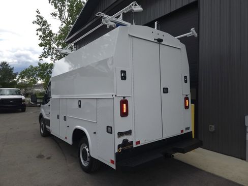 Used 2023 Ford Transit 350 w/ Interior Upgrade Package RWD image 3