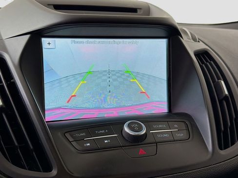 Used 2018 Ford Escape SE w/ SE Sync 3 Package image 16