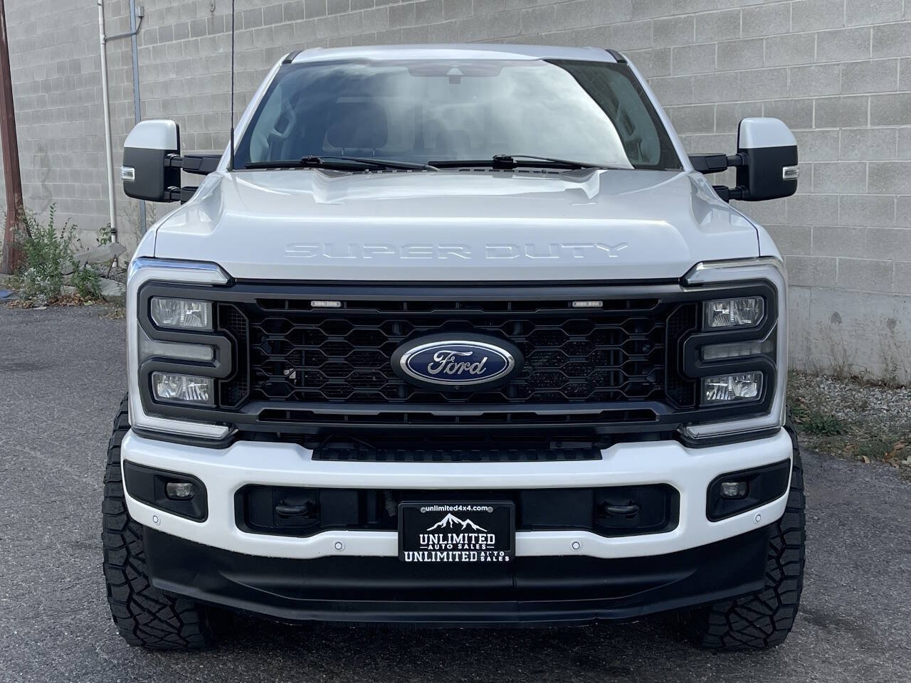 Used 2023 Ford F350 Lariat w/ Lariat Ultimate Package AWD/4WD image 25