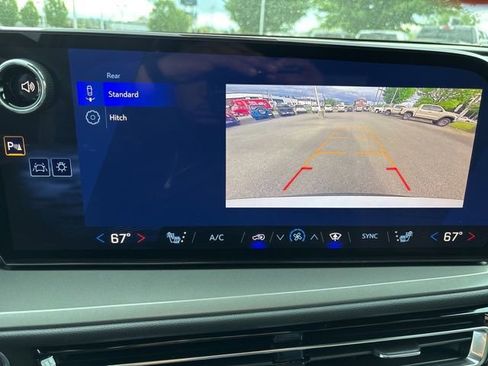 New 2026 Chevrolet Traverse LT FWD image 21