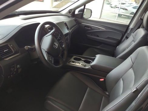 Certified 2024 Honda Ridgeline RTL image 19