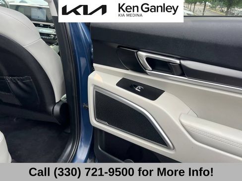 Certified 2024 Kia Telluride S w/ S Sunroof Package AWD/4WD image 59
