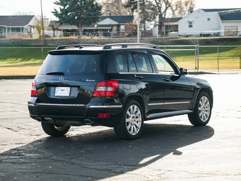 Used 2012 Mercedes-Benz GLK 350 4MATIC image 5
