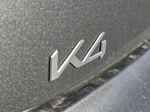 New 2026 Kia K4 GT-Line image 7