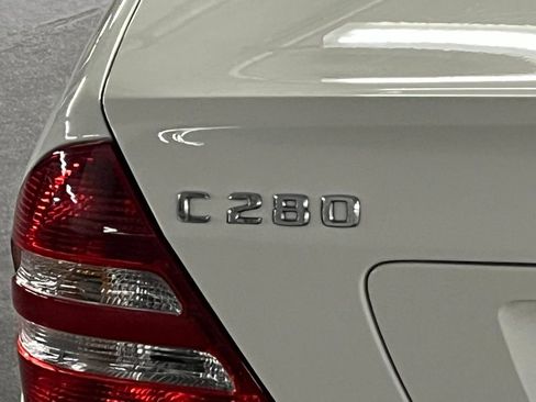 Used 2007 Mercedes-Benz C 280 4MATIC Sedan image 31