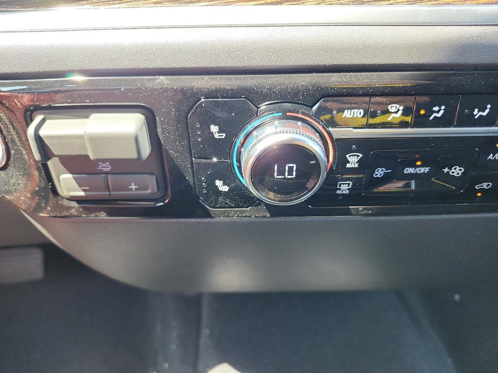 New 2026 GMC Sierra 1500 SLE AWD/4WD image 16