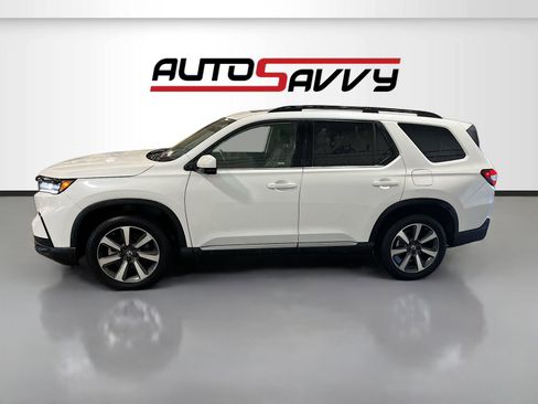 Used 2024 Honda Pilot Elite image 4