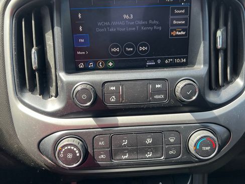 Used 2019 Chevrolet Colorado LT w/ Redline Special Edition RWD image 14
