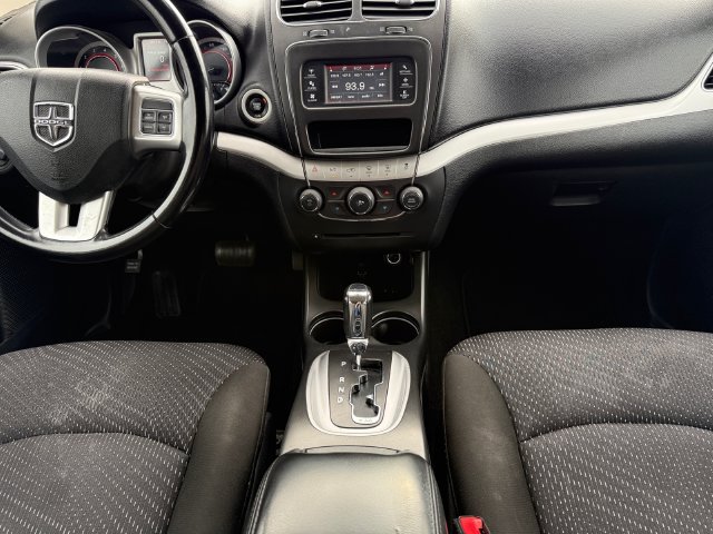 Used 2020 Dodge Journey SE w/ SE Popular Equipment Group FWD image 12
