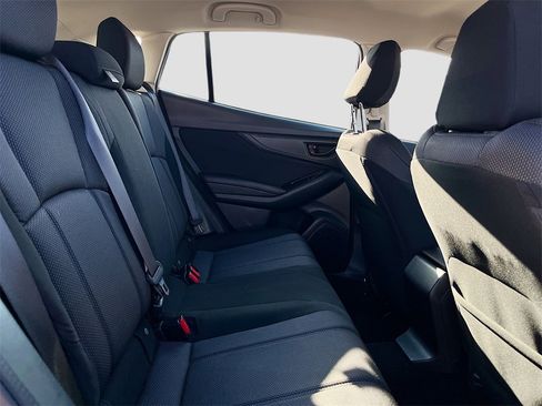 Used 2019 Subaru Impreza 2.0i Premium image 25