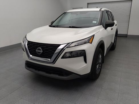 Used 2022 Nissan Rogue S FWD image 15