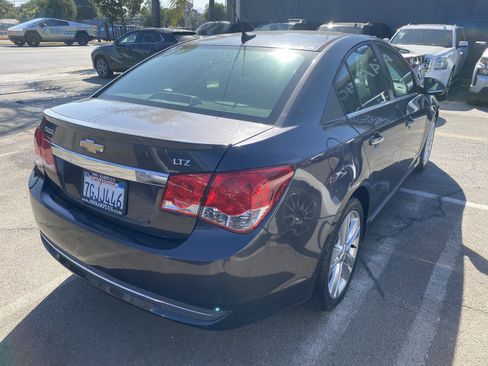 Used 2014 Chevrolet Cruze LTZ w/ Sun, Sound and Sport Package image 7