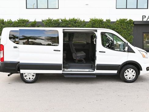 Used 2022 Ford Transit 350 XLT RWD image 8