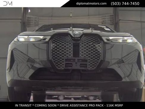Used 2025 BMW iX M60 image 3