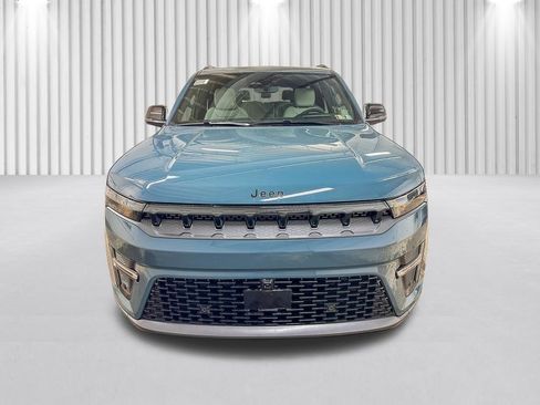 New 2026 Jeep Grand Wagoneer Limited image 11