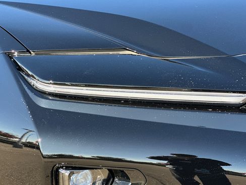 New 2025 Toyota Crown Signia image 31