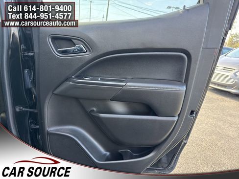 Used 2015 GMC Canyon SLT w/ Driver Alert Package image 24