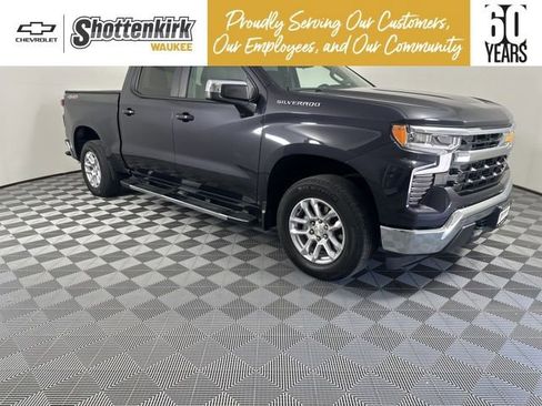 Used 2024 Chevrolet Silverado 1500 LT AWD/4WD image 1