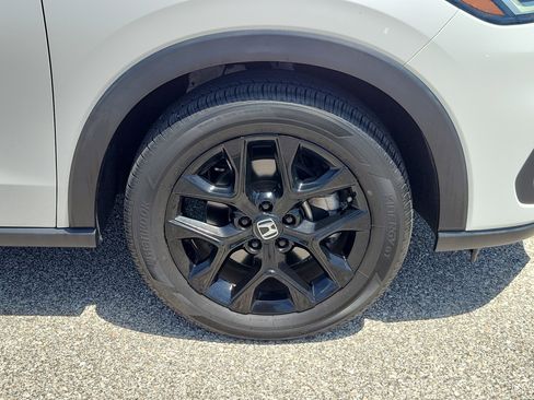 Used 2024 Honda HR-V Sport image 7