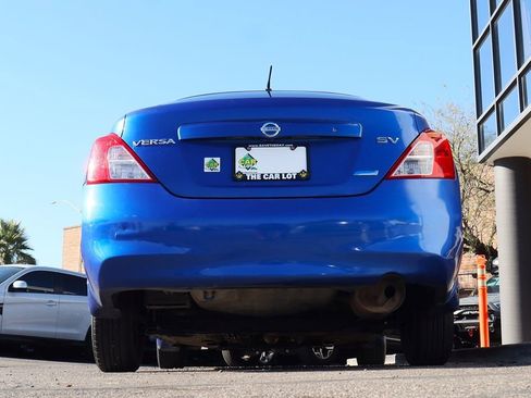 Used 2012 Nissan Versa SV image 12