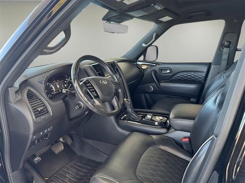 Used 2021 INFINITI QX80 Sensory w/ All-Season Package image 18