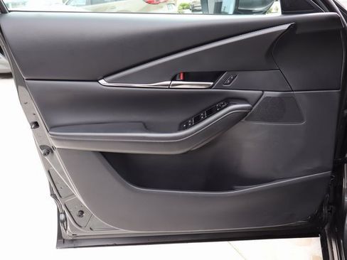 Certified 2025 MAZDA CX-30 AWD 2.5 S w/ Preferred Package image 24