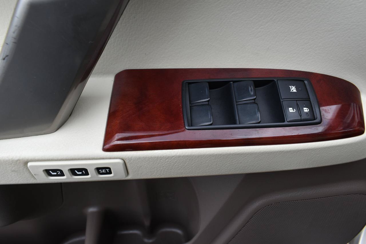 Used 2013 Lexus GX 460 w/ Comfort Plus Pkg AWD/4WD image 42