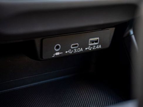 Certified 2024 Subaru Crosstrek 2.0i Premium image 37