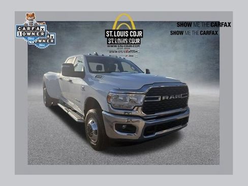 Used 2024 RAM 3500 Big Horn AWD/4WD image 1